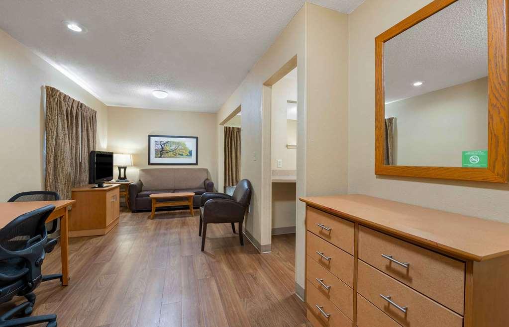 Extended Stay America Suites - Chicago - Lombard - Yorktown Center Rom bilde
