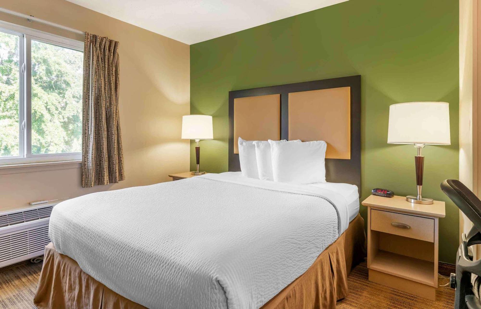 Extended Stay America Suites - Chicago - Lombard - Yorktown Center Eksteriør bilde