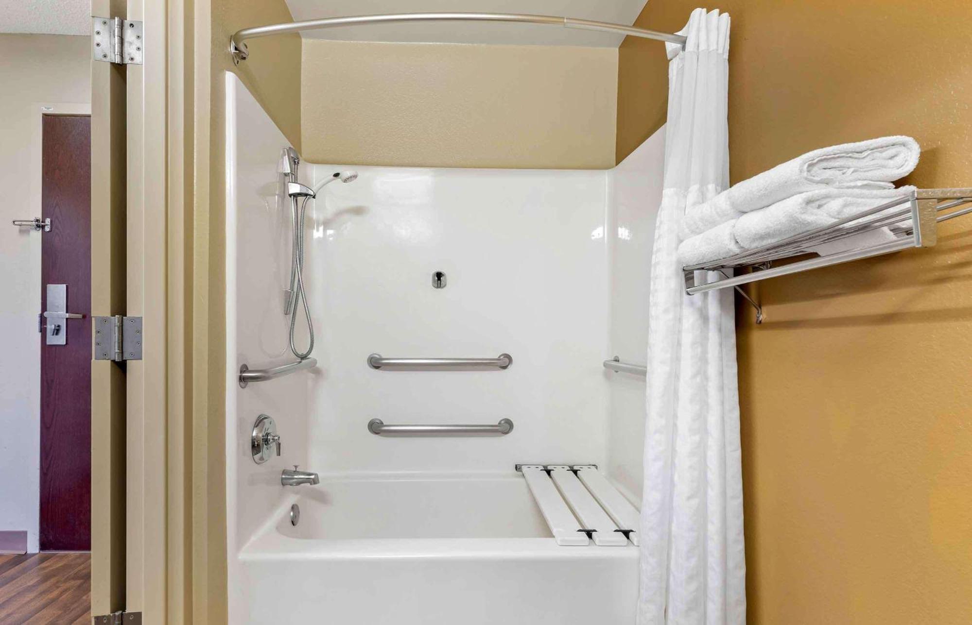 Extended Stay America Suites - Chicago - Lombard - Yorktown Center Eksteriør bilde